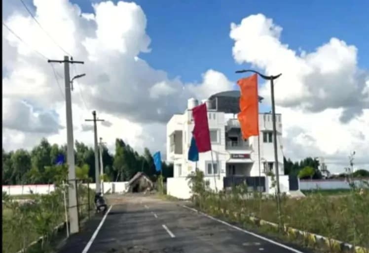 plot for sale 