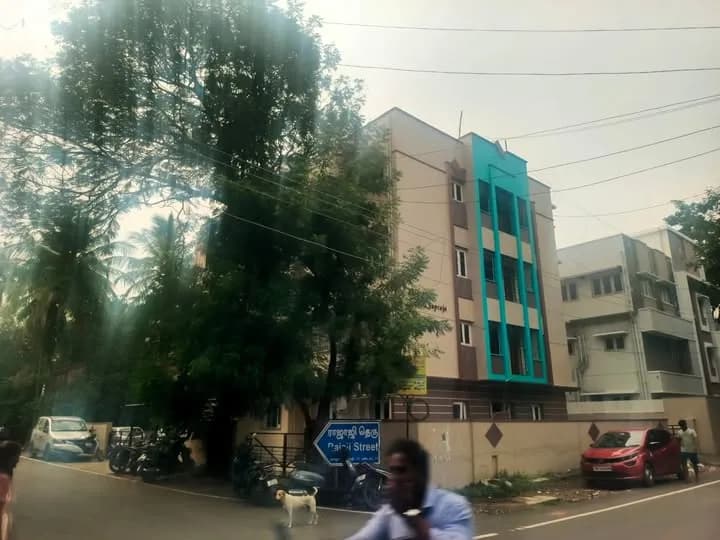 Flat for sales