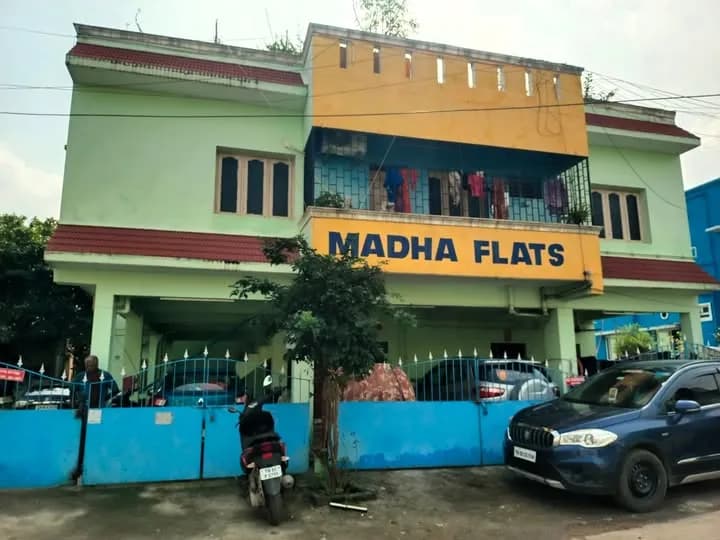 Flat for sales