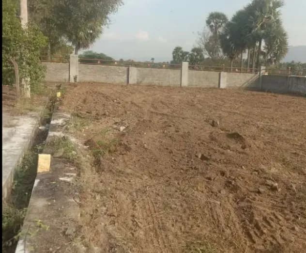 plot for sale 