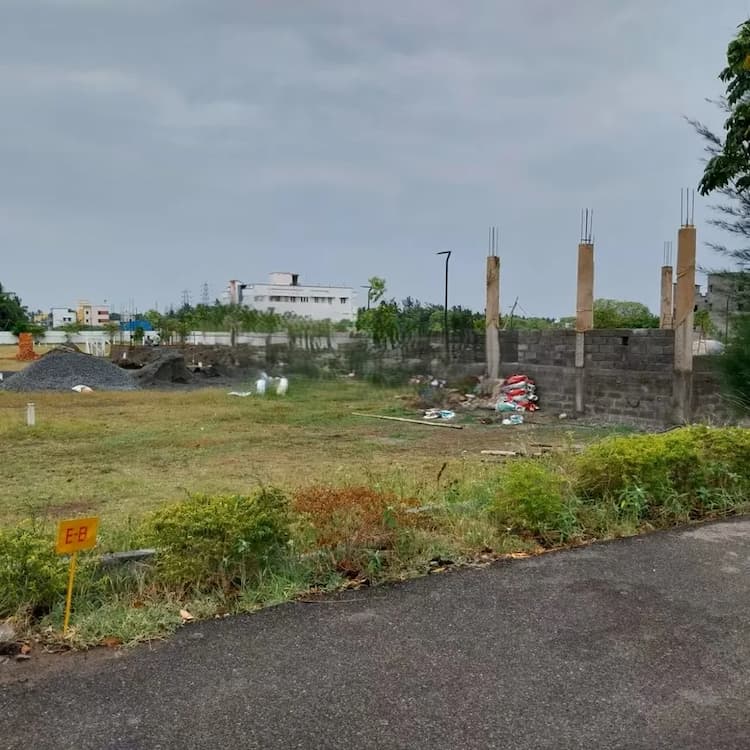 plot for sale 