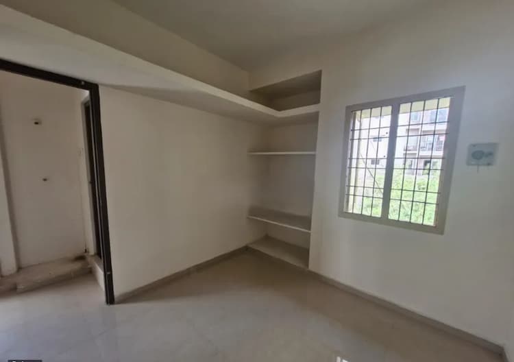 Flat for sales