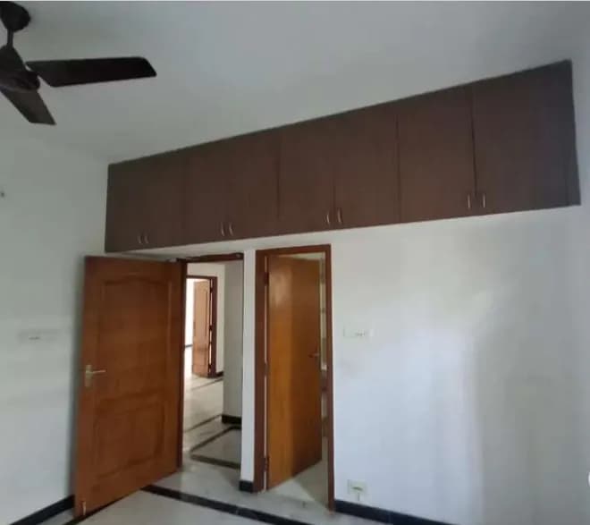 Flat for sales