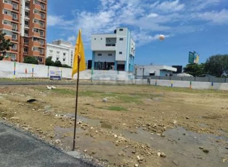 plot for sale 