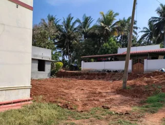 plot for sale 