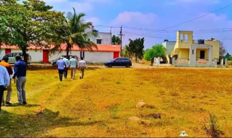 plot for sale