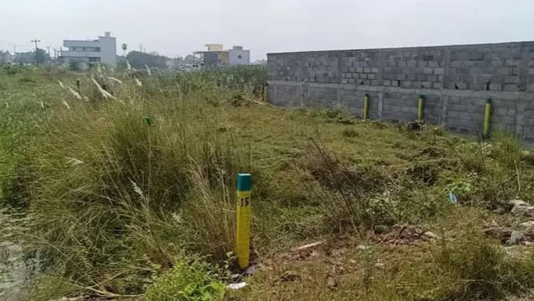 plot for sale