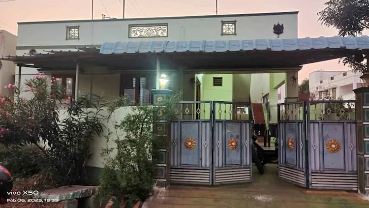 1BHK House