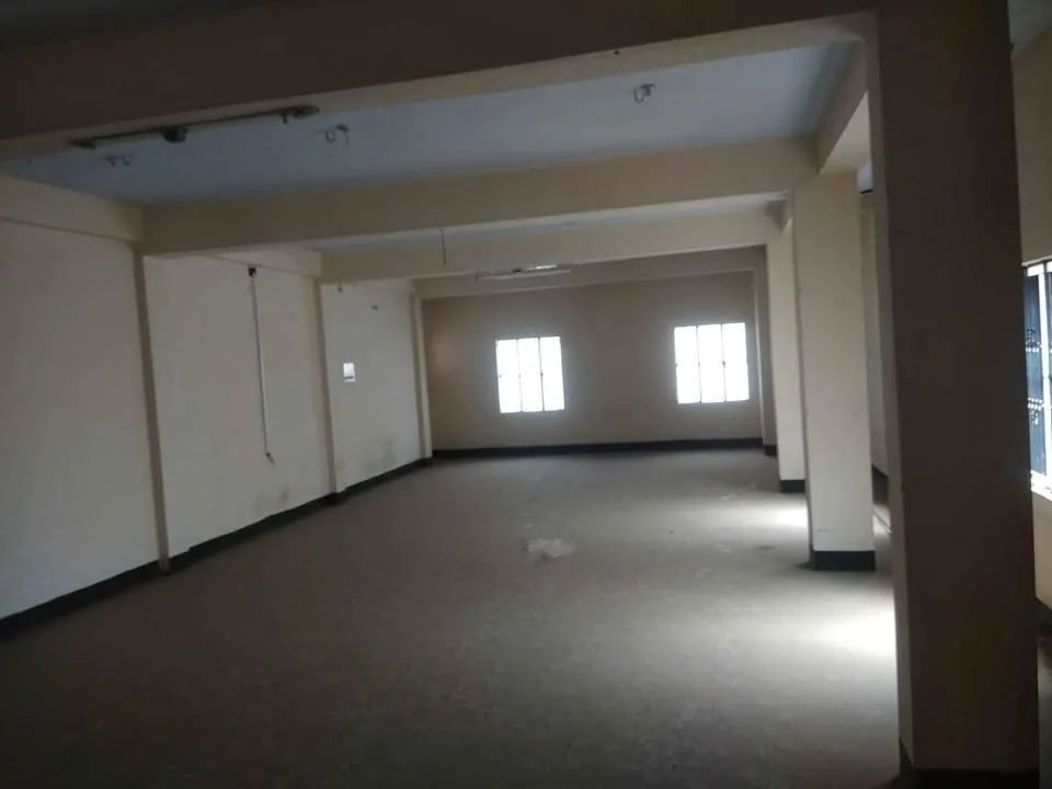 1200 sqft Office