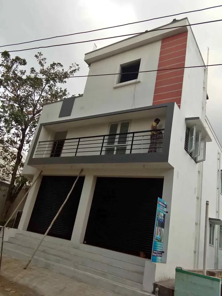 680 sqft Shop