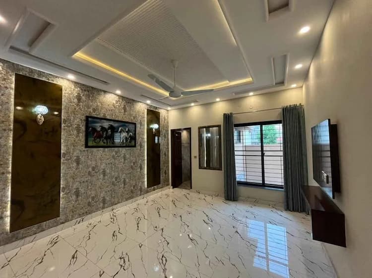 Single Property Image