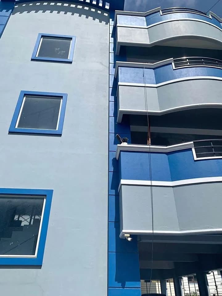 10BHK House
