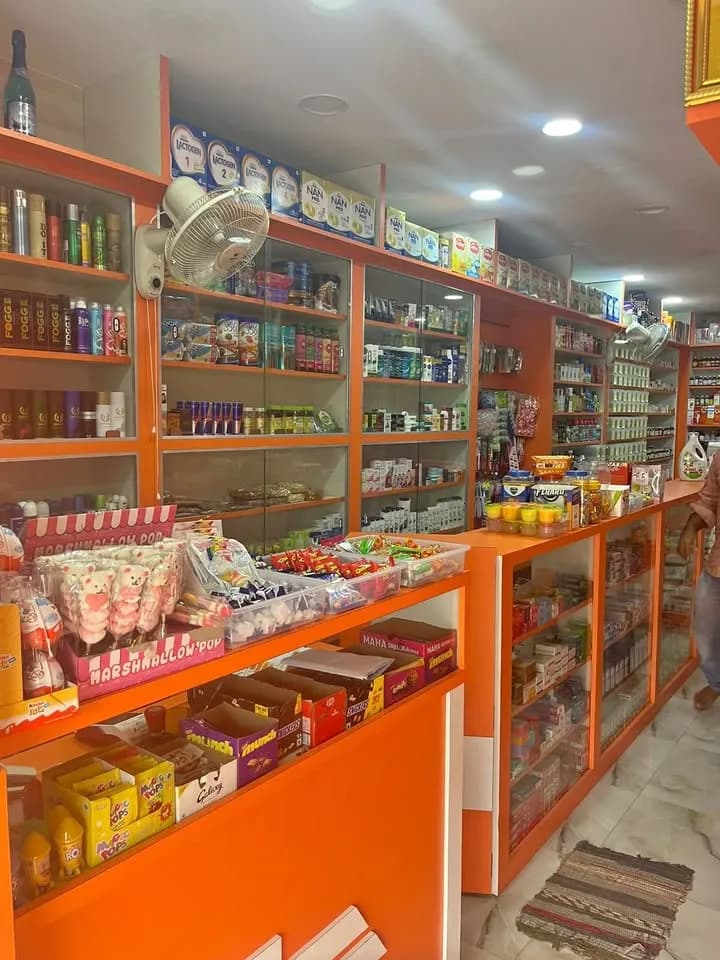 450 sqft Shop
