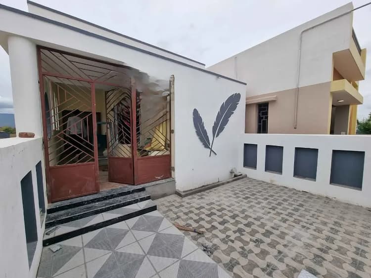 1BHK House