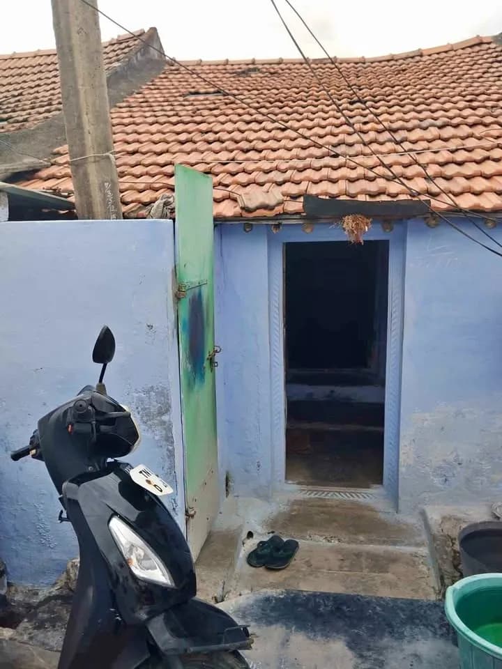 1BHK House