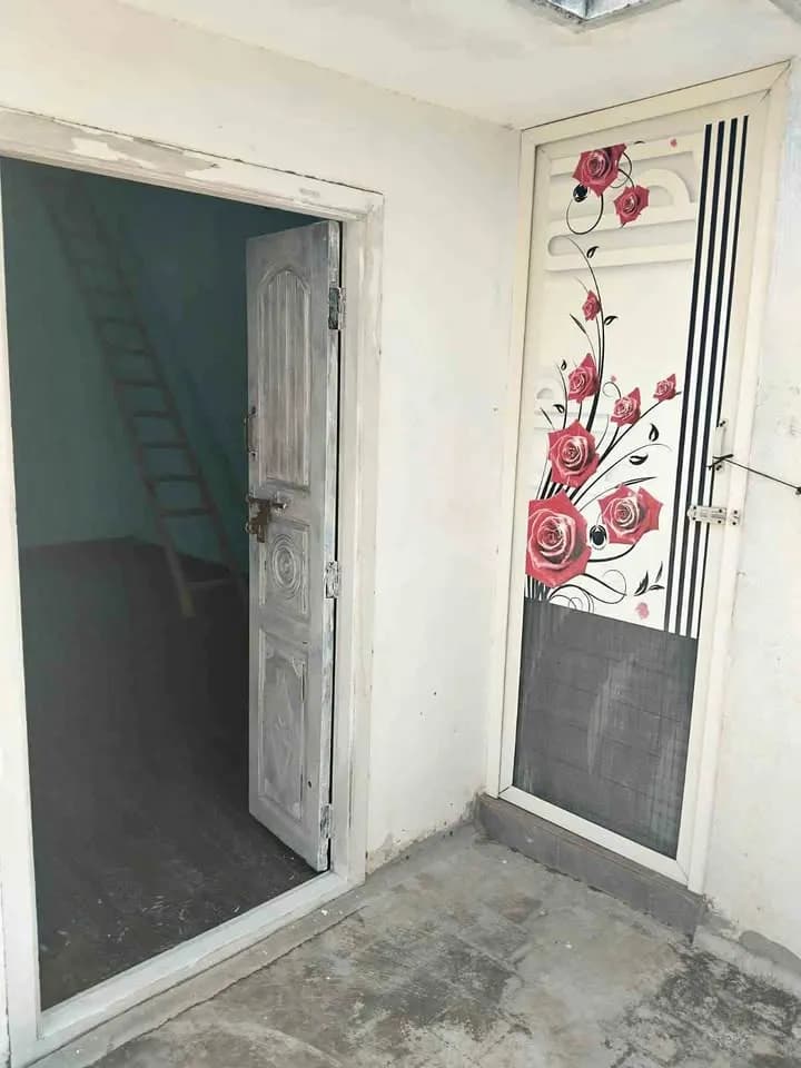 1BHK House