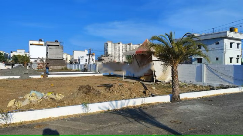 plot for sale 
