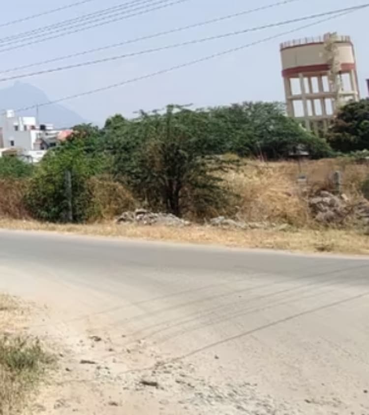 plot for sale 