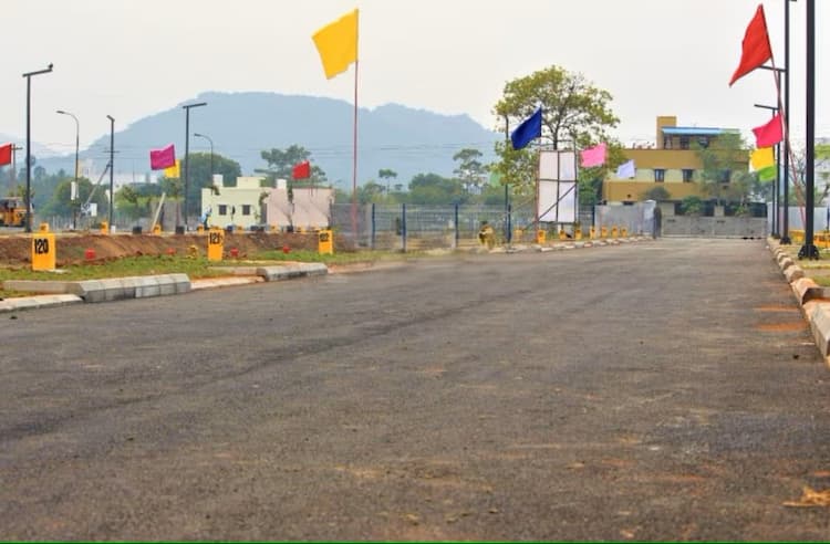 plot for sale