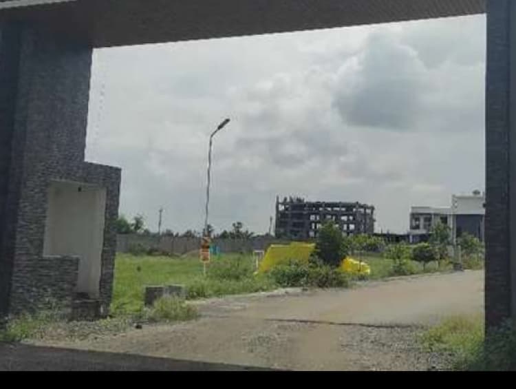 plot for sale 