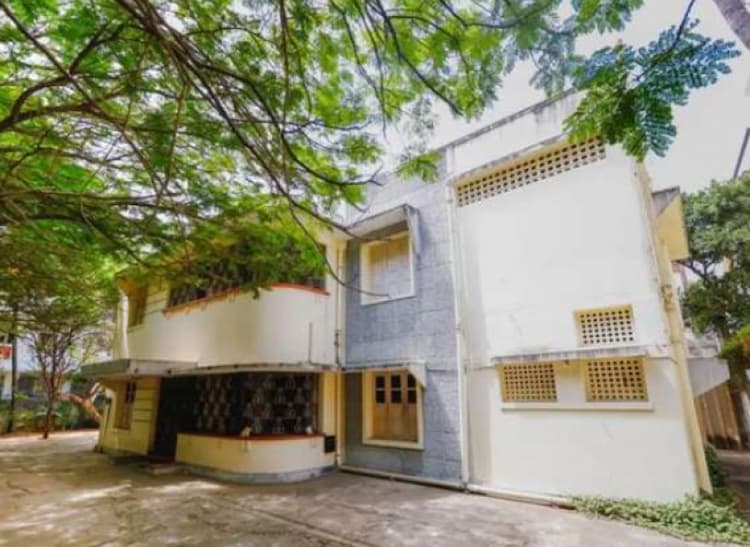 4bhk house for sale 