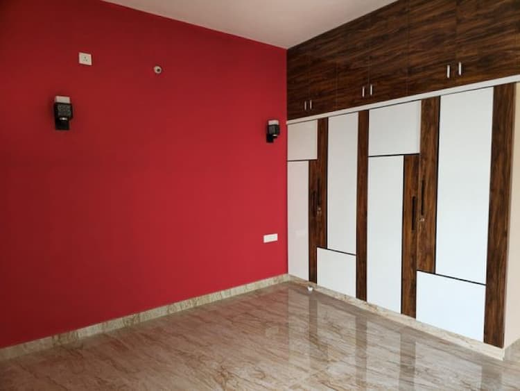 Villa sale