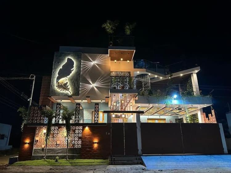 4 BHK Individual duplex  house