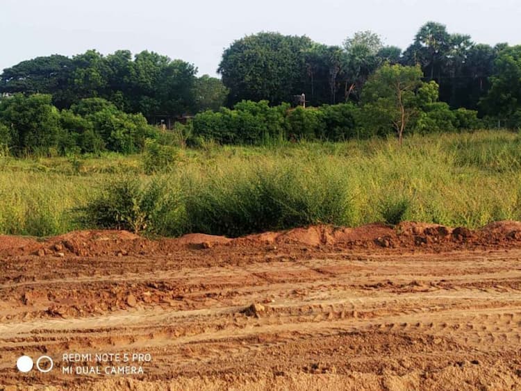 1.5Acre land available ECR road property for sale