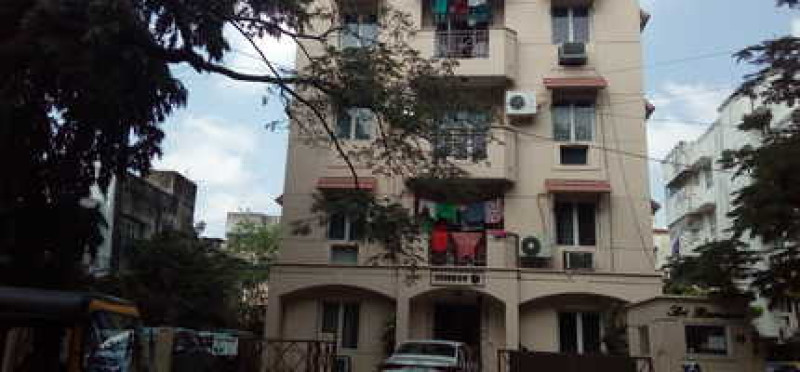 FLAT FOR RESALE 