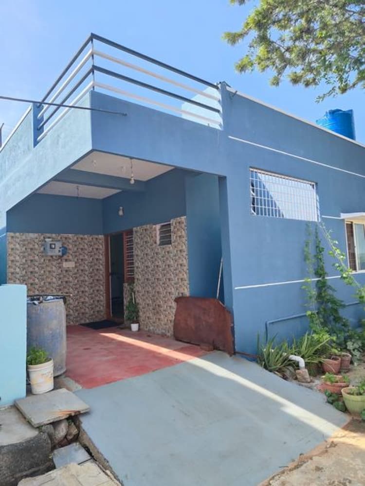 Villa sale
