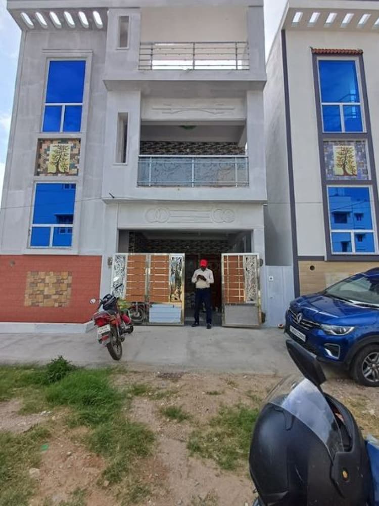 Villa sale