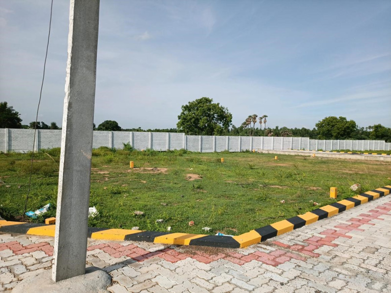 plot for sale 