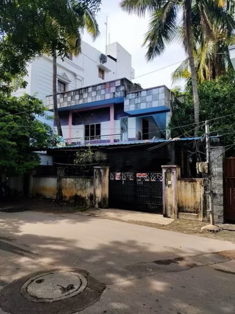 4bhk house for sale