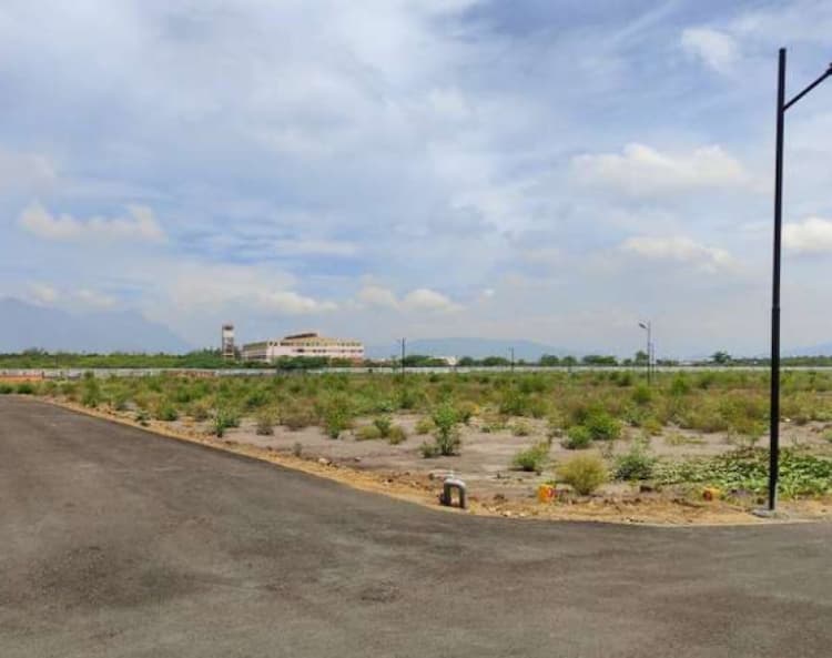 plot for sale 