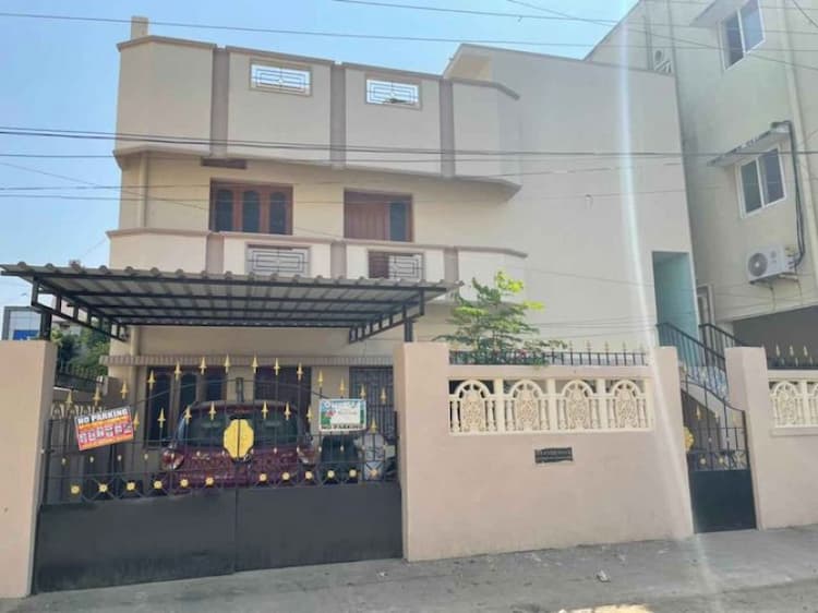 6bhk house for sale 