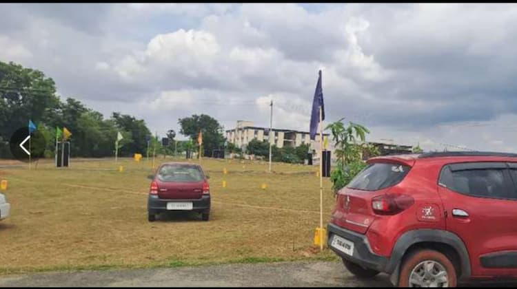 plot for sale 