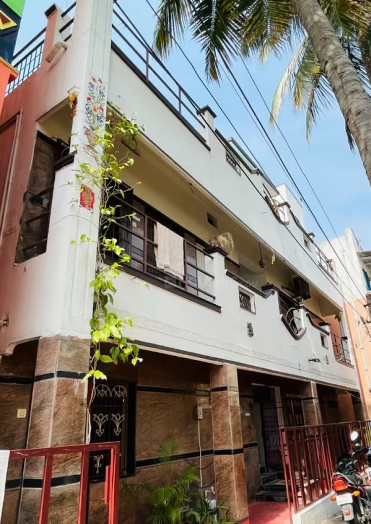 4bhk Independent house