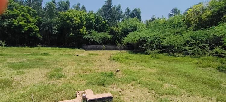 Metro City , 2200 Sqft plot