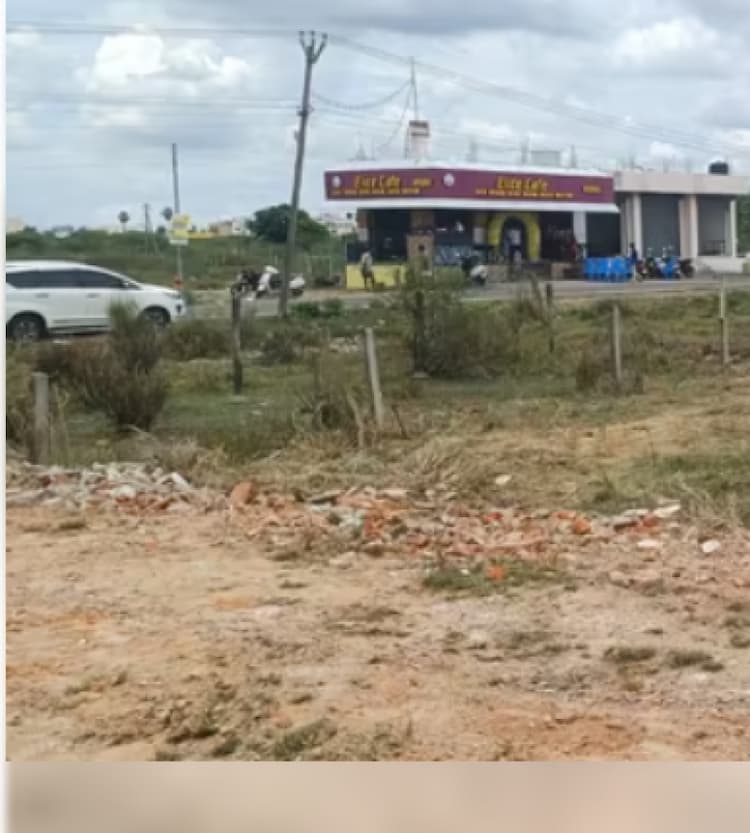plot for sale 