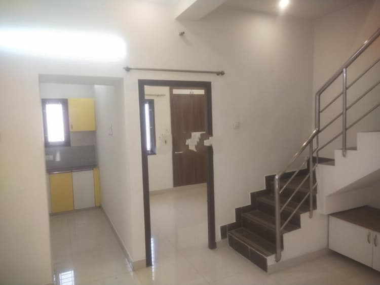 4bhk house for sale 