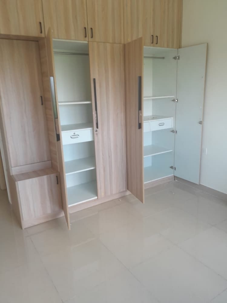 Flat for Rent