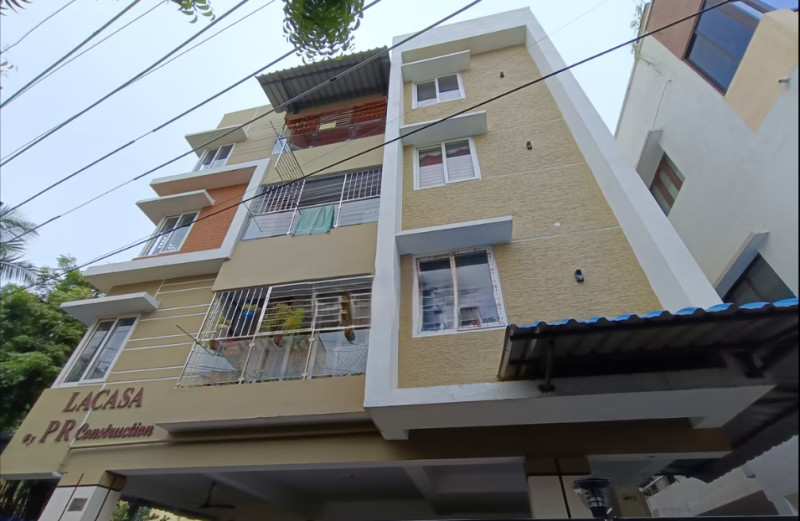 Flat for sales