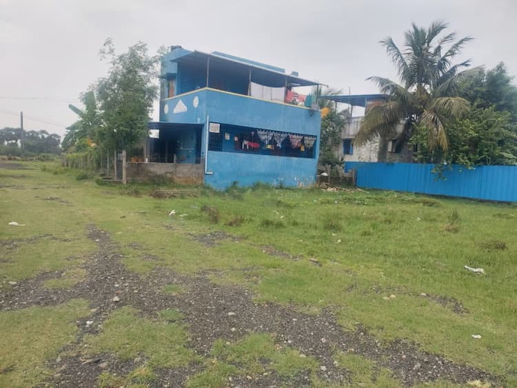 plot for sale 
