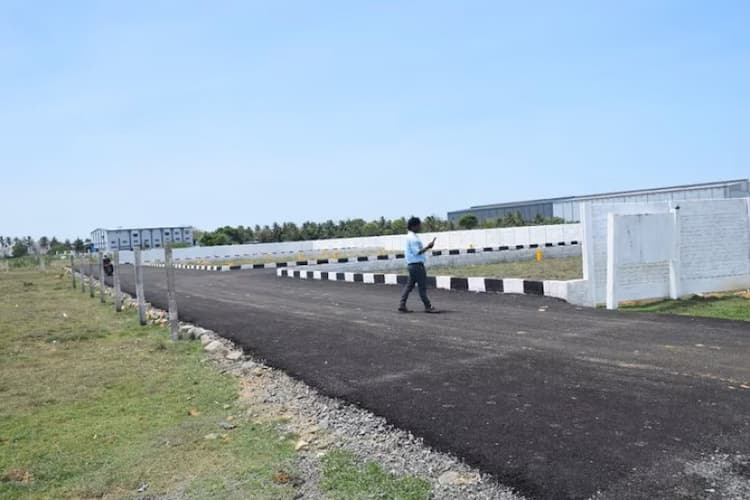 plot for sale 