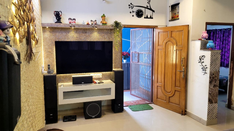 Flat for sales