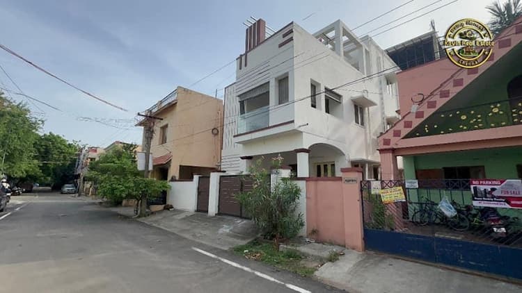 Villa sale