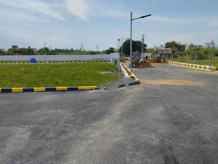 plot for sale 