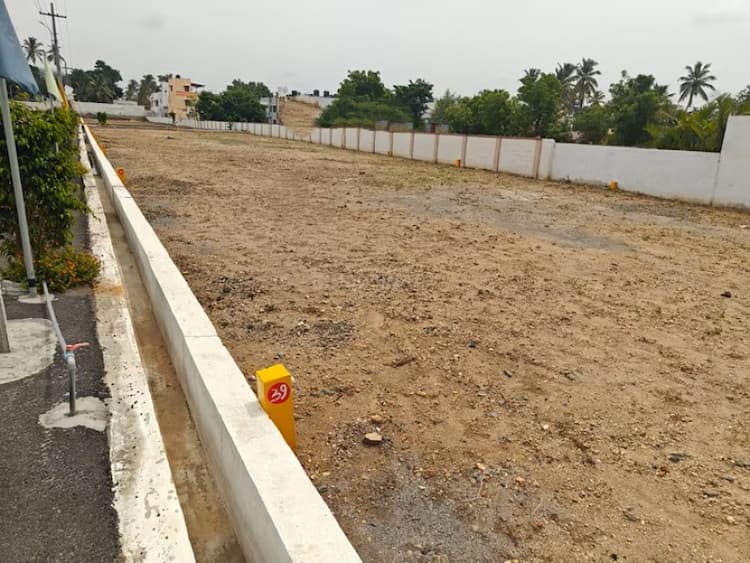 plot for sale