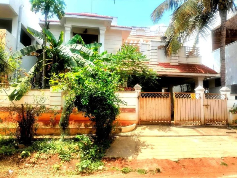 4bhk villa for sale