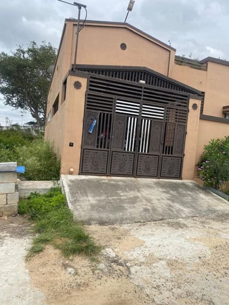 Villa sale